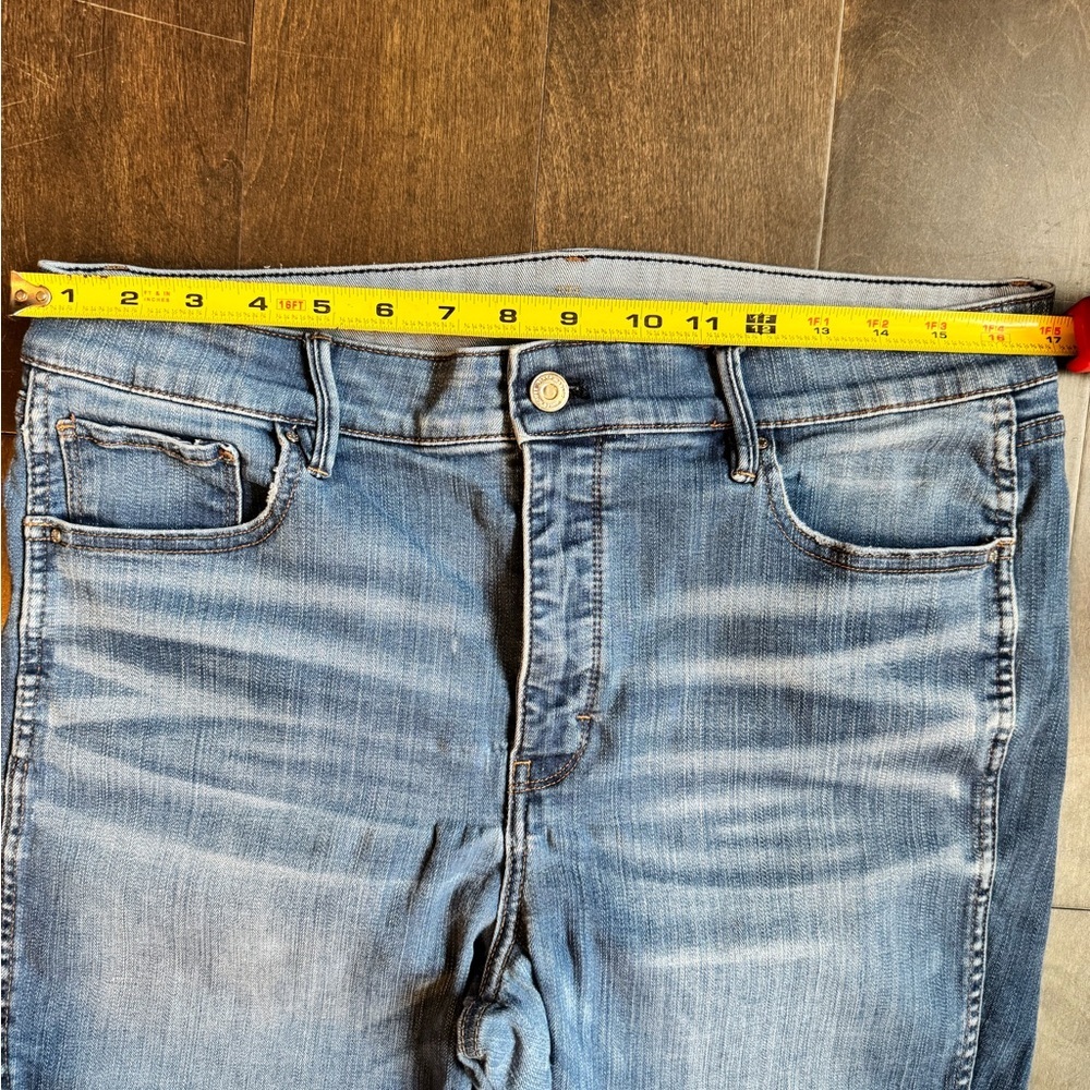 White House Black Market Women's Skinny Jeans Blue Distressed - Picture 9 of 13